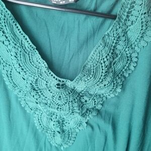 BloomChic Top Size 26